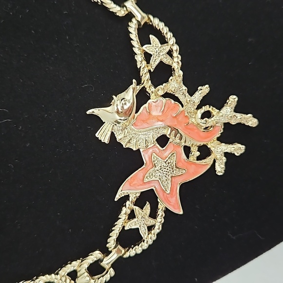 SEAHORSE Enamel & Goldtone 3Pc. Set of Necklace,  Brooch & Pierced Earrings - Picture 3 of 12